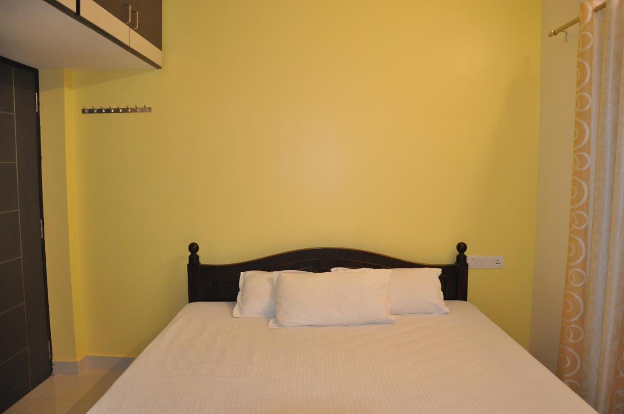Hotel Moonlight Residency à Tiruchirappalli Extérieur photo