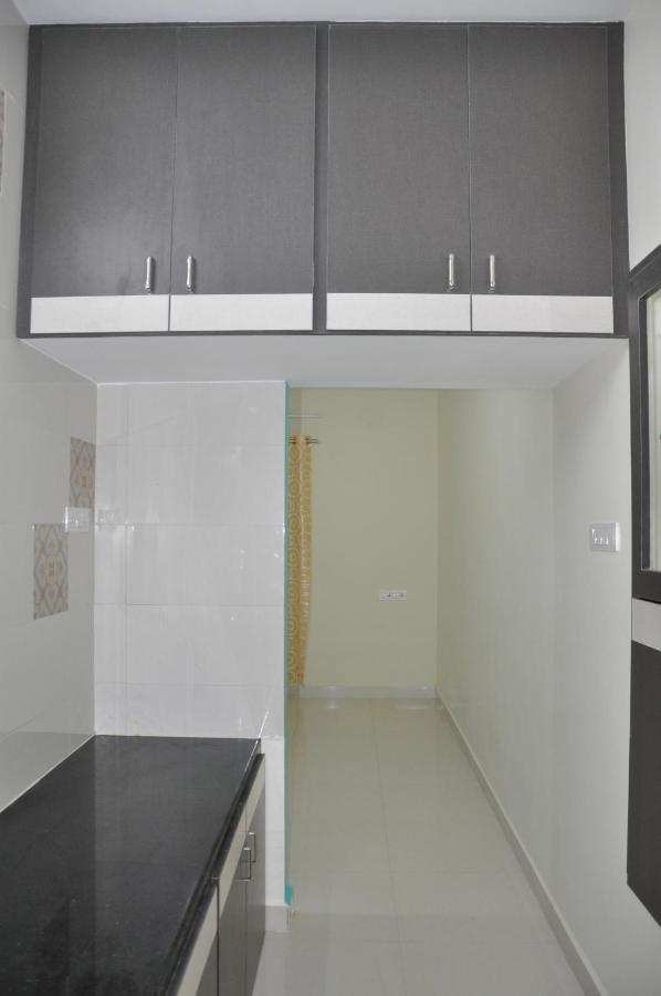 Hotel Moonlight Residency à Tiruchirappalli Extérieur photo