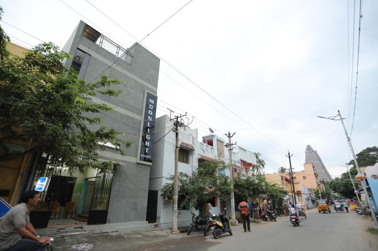 Hotel Moonlight Residency à Tiruchirappalli Extérieur photo